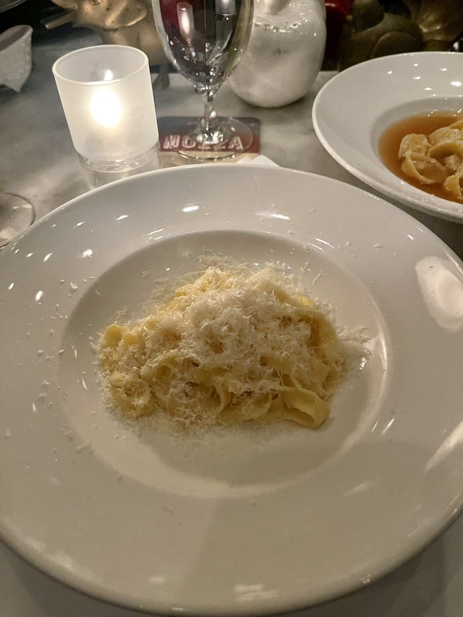 Ben Hundreds tweet media