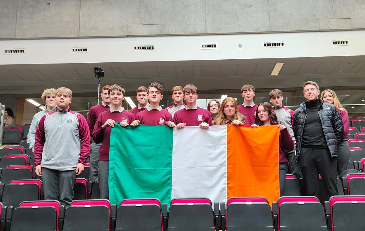 VSBALLYMAHON's tweet photo. A great honour for @VSBALLYMAHON to attend today's flag presentation at @SetuArena #Waterford organised by @tfmf1848. 

#Longford #ThomasFMeagher 

Thanks Harry from TY for accepting on behalf of the school. 

@IrishTimes 
@lw_etb @ETBIreland @Longford_Leader @LWETB_Guidance https://t.co/NG4Tz8BA1r