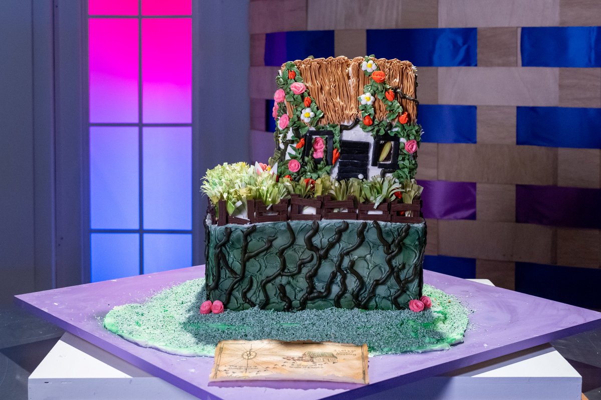 FoodNetwork's tweet photo. Thoughts on the rest of those cakes? 🐣🍰 Let’s find out which EASTER EGG HUNT display blew the judges away! #SpringBakingChampionshipEaster https://t.co/ER8OZGwUoF