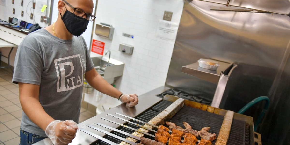 Don’t know what to order for lunch? <a href="/PitaSquare/">Pita square</a> has you covered. Download the NWKD app today and enjoy delicious Mediterranean food. 

📸: Michael Loccasiano/Getty Images