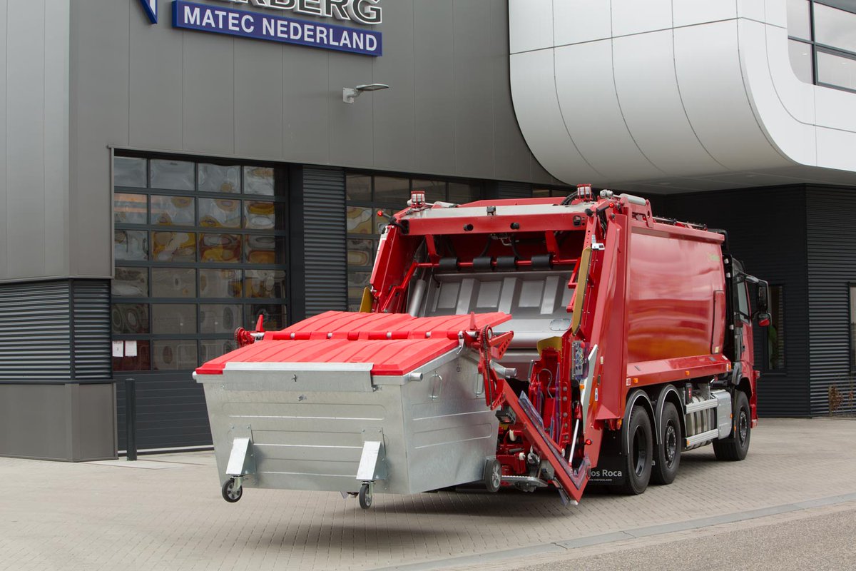 Container collection is not the same the world over, nor is it the same across one country. Bin size (as you can see in the photo here) and contents differ according to local waste strategies and other variables
We understand that, which is why we offer the widest range of bi ...