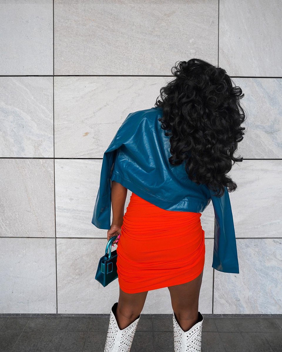 isimemeedeko's tweet photo. on my unbothered, peaceful pretty girl shit https://t.co/dxLOo0glFT