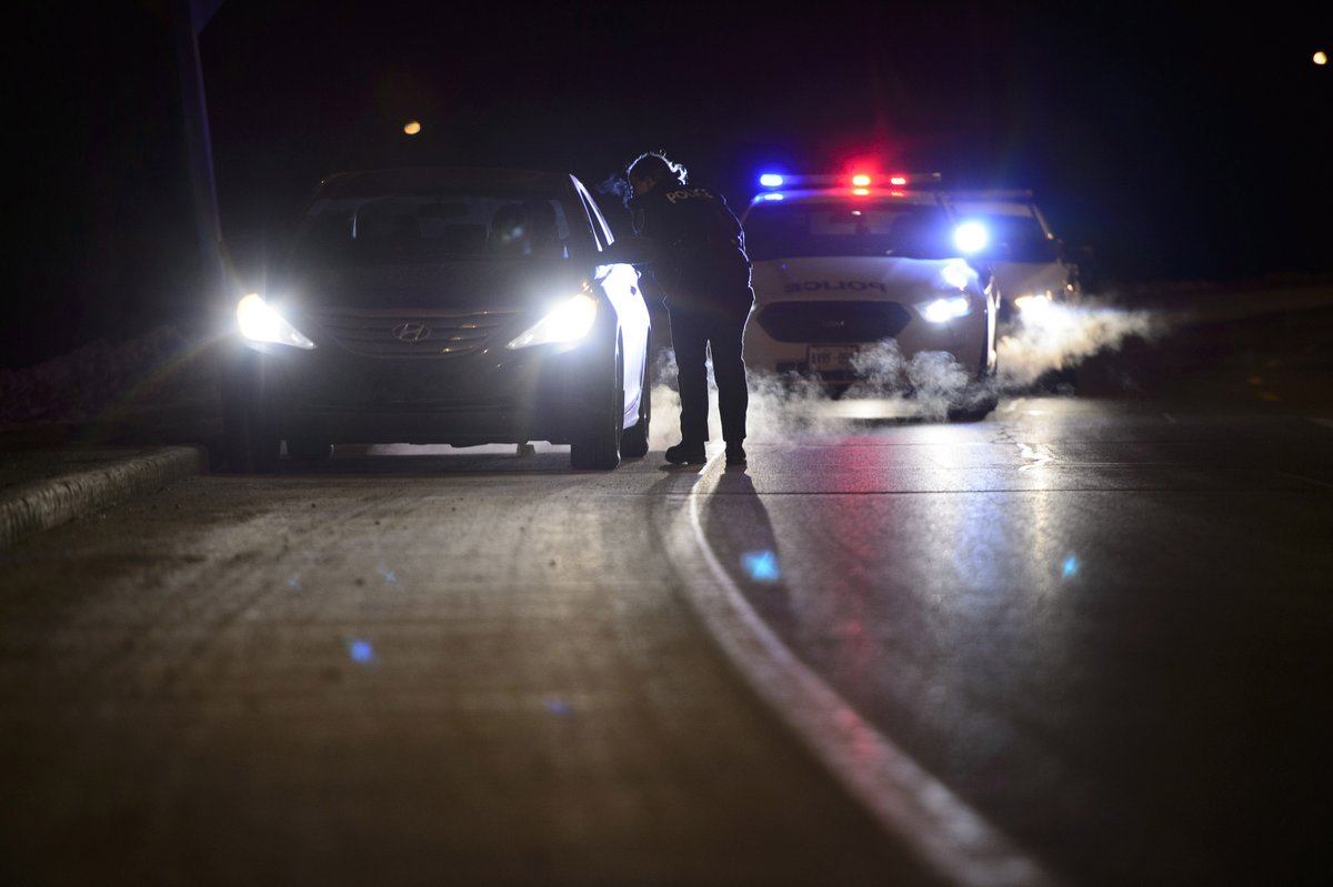 Friday overnight, <a href="/OttawapoliceNRT/">OttawapoliceNRT</a> pulled over a vehicle in Carlington following community concerns about a suspicious vehicle in the area.

The driver, a 40-year-old man from Ottawa, was arrested and charged with drug trafficking offences. 

#ottnews