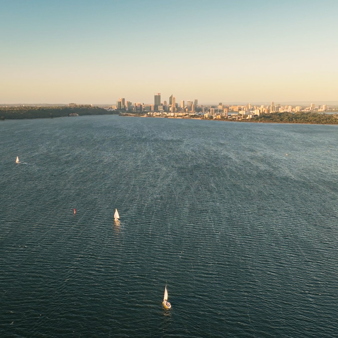 HYDL_Official's tweet photo. The views from up here 🫡
#sunset #perth #waking #sunset_lovers https://t.co/Avui9uwPtv