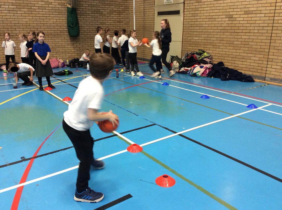 TheLancastersch's tweet photo. Some of our year 2 children had the opportunity to take part in a sporting competition at North Kesteven Academy on Friday. They had a fantastic time! 😀@premiereducation https://t.co/Ri43I8IDCg