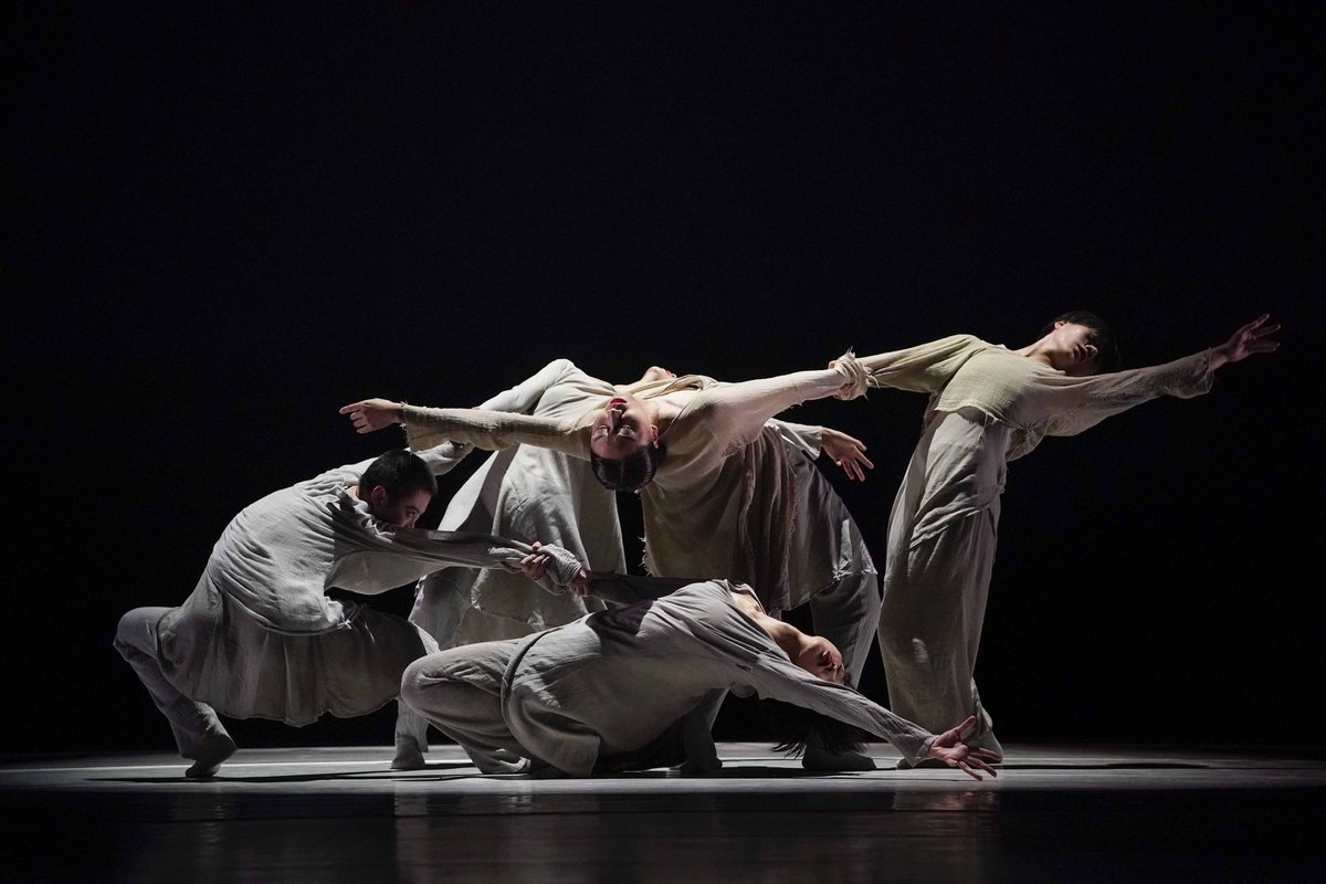 Diese Woche ist das XIEXIN DANCE THEATRE aus China bei uns zu Gast, mit der Choreografie «From IN». Für alle U30 gibt es Tickets zum halben Preis! 8./9. März um 19:30 #dance #winterthur #xiexindancetheatre alle Infos: theaterwinterthur.ch/xiexin-dance-t…
