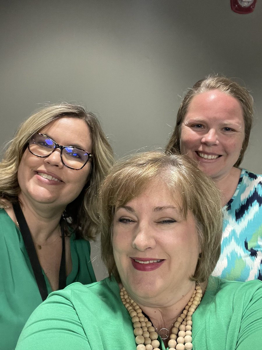 Stephanie Thompson tweet media