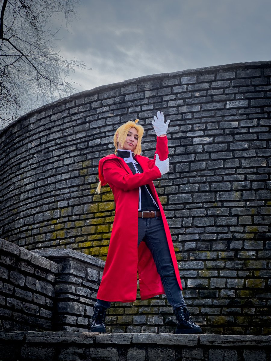 PAA_Studios's tweet photo. “A Heart Made Full Metal” 
lukidokii on Insta
#FullmetalAlchemist #Cosplay https://t.co/e4YdRofWJG