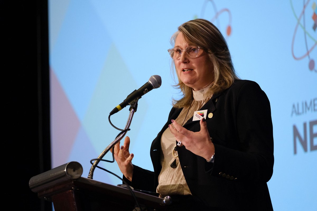 We are thrilled to announce <a href="/DanaMcCauley/">Dana McCauley</a>, formerly our Chief Experience Officer, will be stepping into the role of CEO! Congratulations, Dana! 
cfin-rcia.ca/media/news-rel…