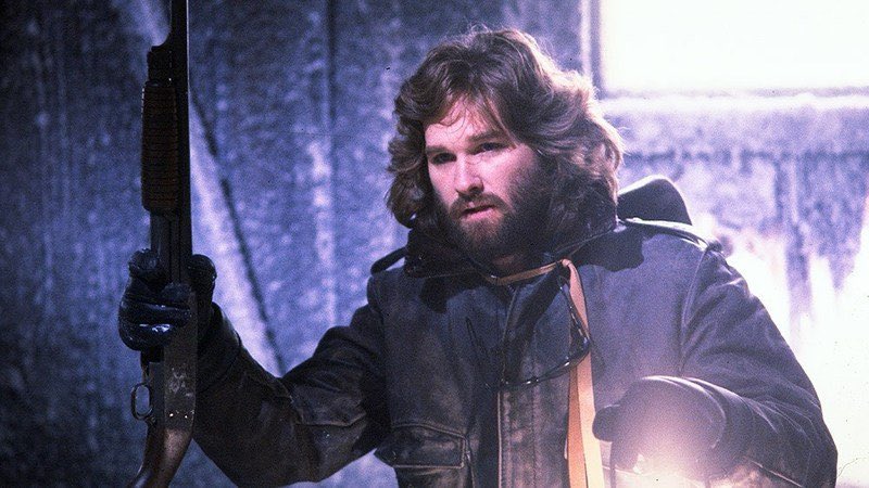 CowboyCine's tweet photo. Novo remake do clássico filme de terror “O enigma de outro mundo”, dirigido pelo John Carpenter em 1982, já está sendo produzido pela Blumhouse em parceria com a Universal. https://t.co/NuJEGJZhY3