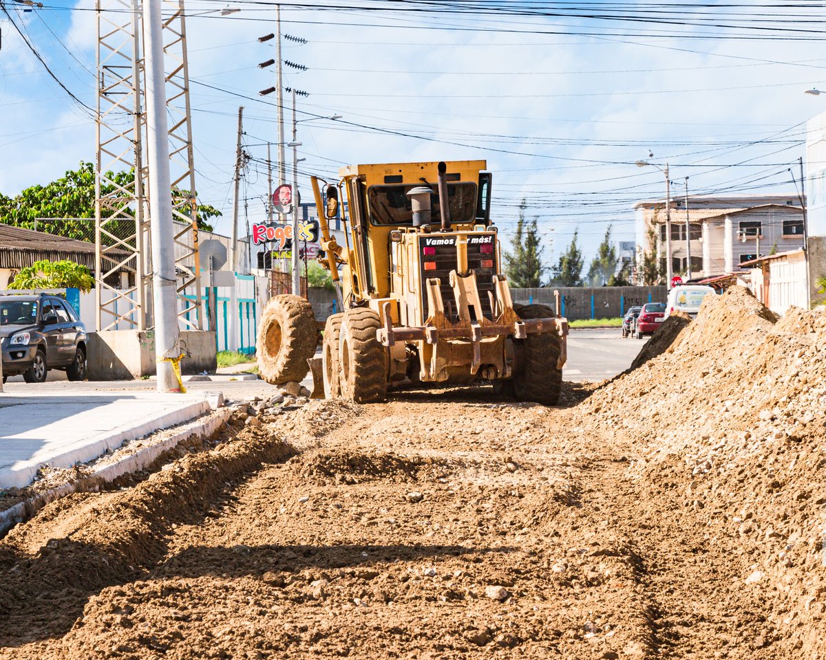 Daniel Cisneros tweet media