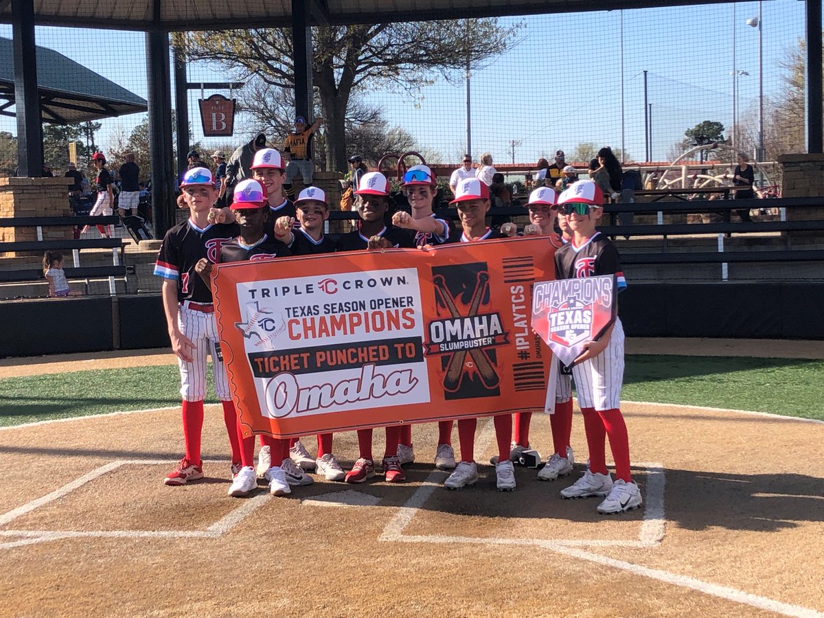 TCS_BB's tweet photo. TEXAS SEASON OPENER | The pressure was mounting, but the Twin City Bombers out of Louisiana made the big plays late to win the 12uD1 championship at this Metroplex moment and a berth to the #SlumpBuster >> https://t.co/wM0Rv4gvII https://t.co/Kp3UgduDSa