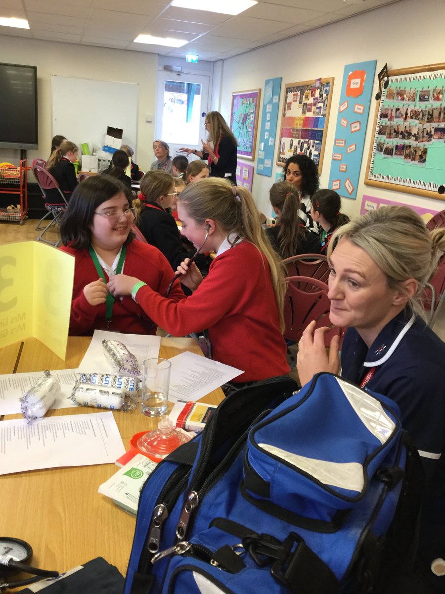 PipersPrep's tweet image. The first Prep Careers Show and Tell! Thank you to the parents who came in to answer questions about working in property, management, finance, healthcare, marketing, broadcasting, IT business and brand strategy, as our students moved in groups around the Hall🌟#PipersInspire