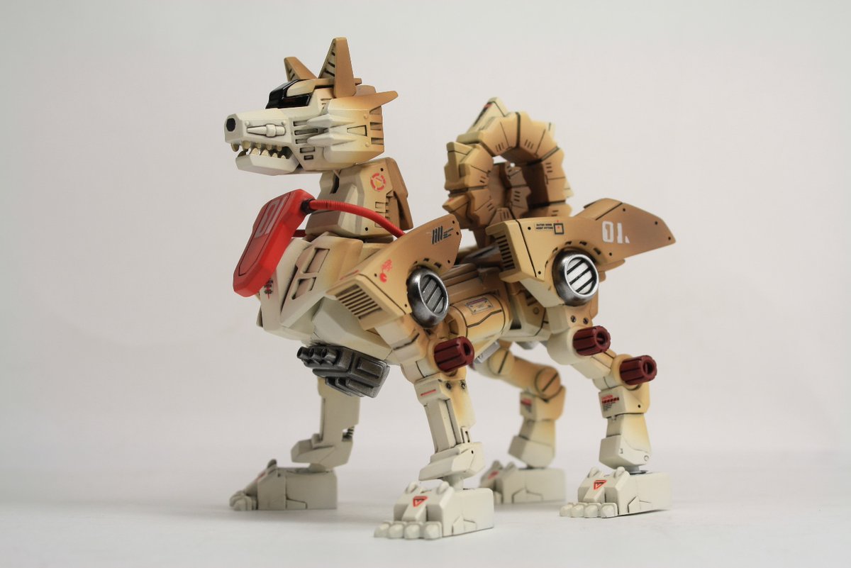 toge_painter's tweet photo. #ゾイド #ZOIDS
ゾイドはいいぞ！！モチーフ再現で改造できるのが楽しい！
兵器だから設定を考えるのも楽しいな https://t.co/IJmjkjphk5