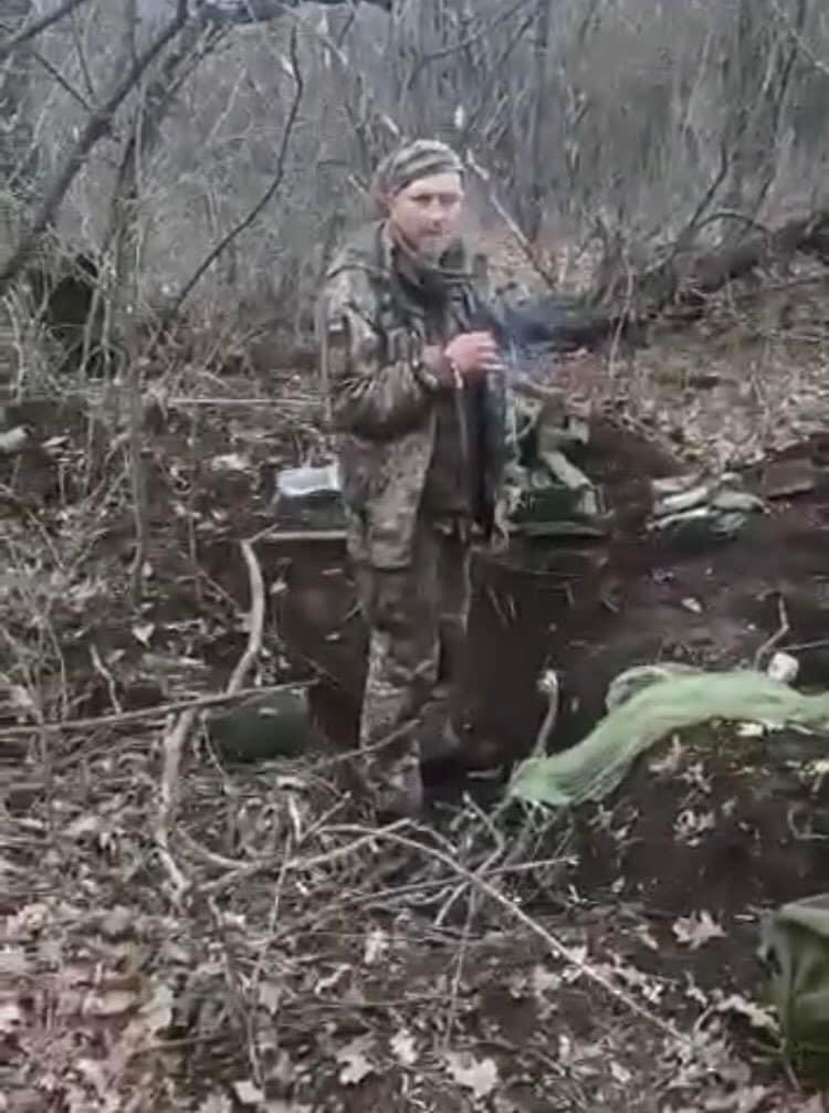 ВІЧНА СЛАВА ГЕРОЮ!

Він останню секунду свого життя посвятив всім тим, кого любить. Посвятив Україні. Не собі, а всім нам!

Щирі співчуття рідним і близьким! 

Ми помстимось!