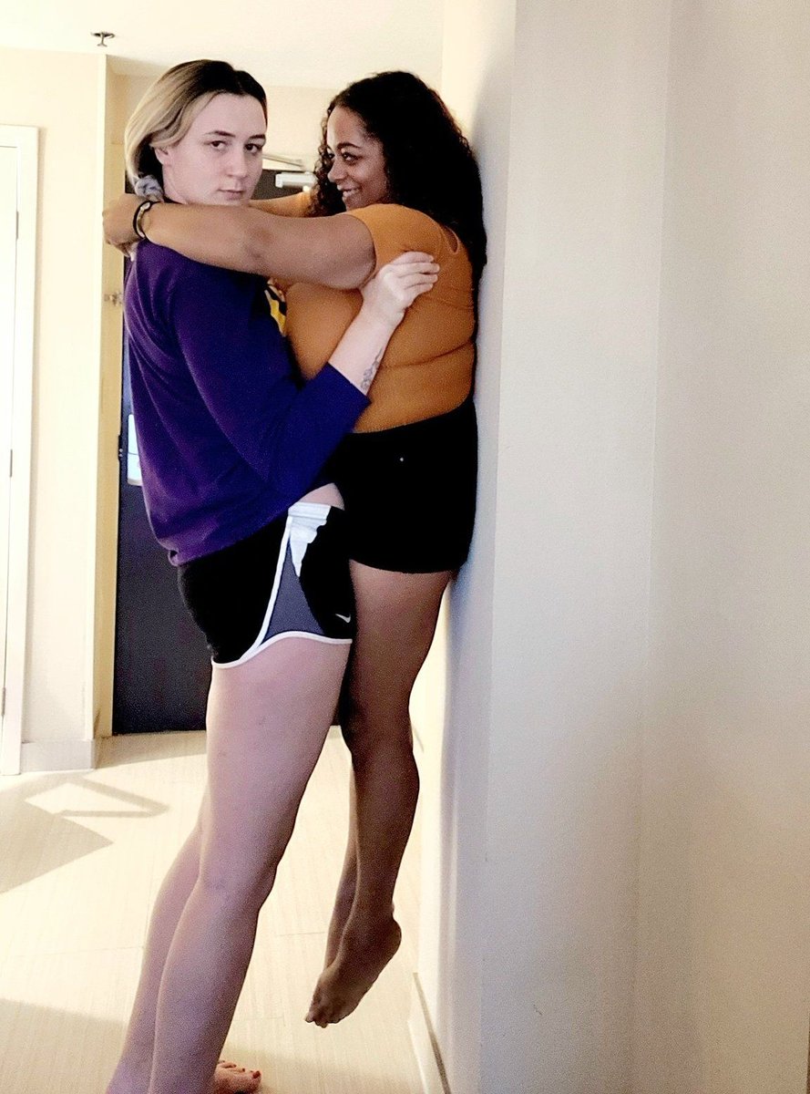 Natalie Luxx 🖤 BOOKING 4 fetcon & exxxotica on Twitter: "Still shorter