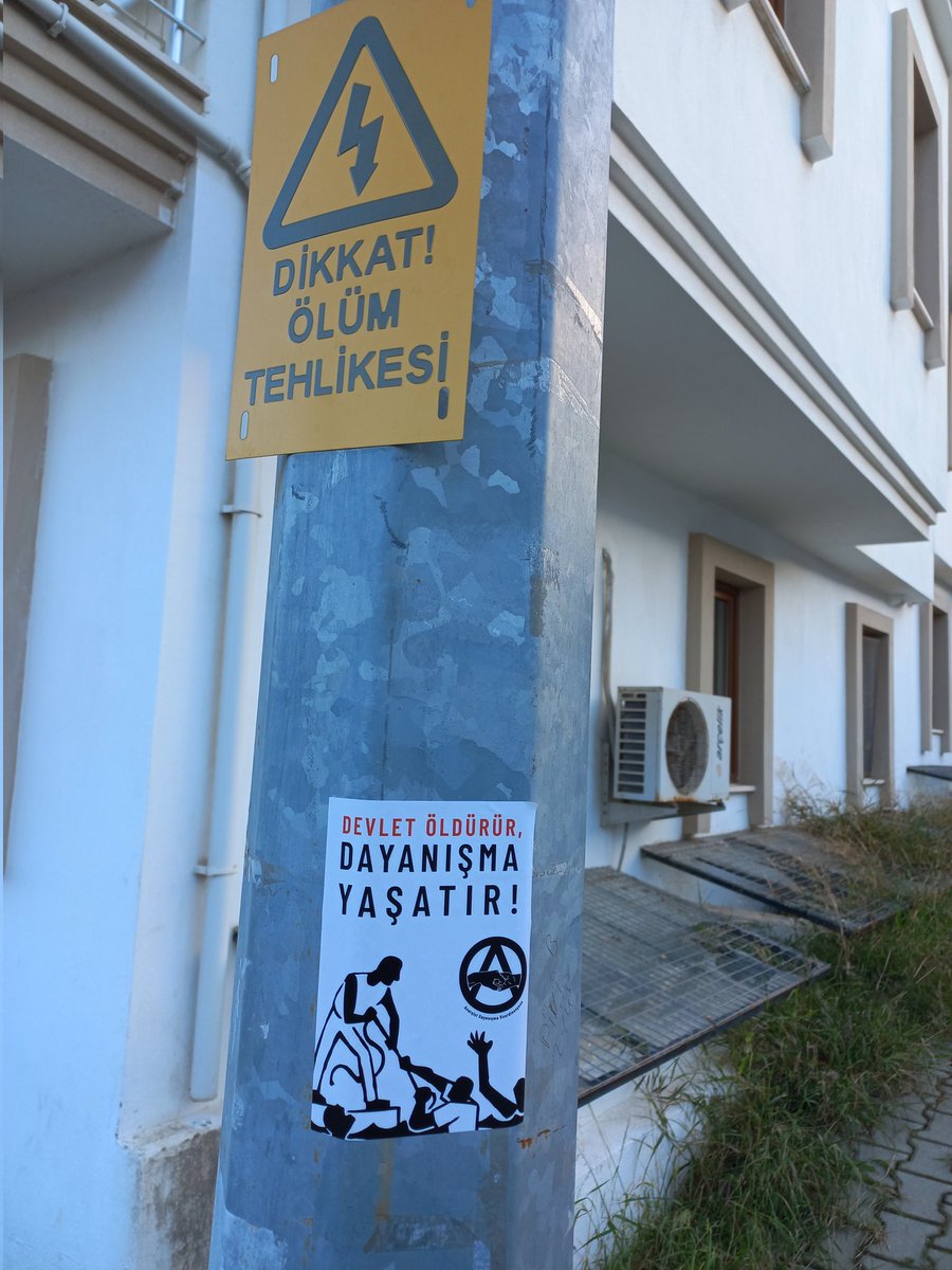 anarsistkurbaga's tweet photo. 6 Şubat bir katliamdır. Biz can verdik siz hesap vereceksiniz.
#DevletÖldürür
#DayanışmaYaşatır https://t.co/I6Wn0nLiiJ