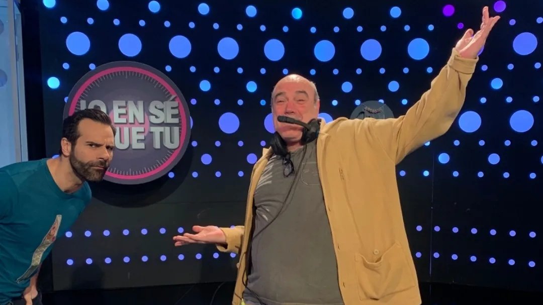JoEnSeMesIB3's tweet photo. Preparats per a una nova i meravellosa setmana de #JoEnSéMésIB3 ❓🥳

Vos presentam els #PartySchool i els #Caparruts 🙌🏻 Als #BonsCops, en Carlos i en @davidordinas ja els coneixeu... 😜

Vos esperam cada vespre a @IB3 a les 21:30 h. 📺 https://t.co/yT3mJseO1S