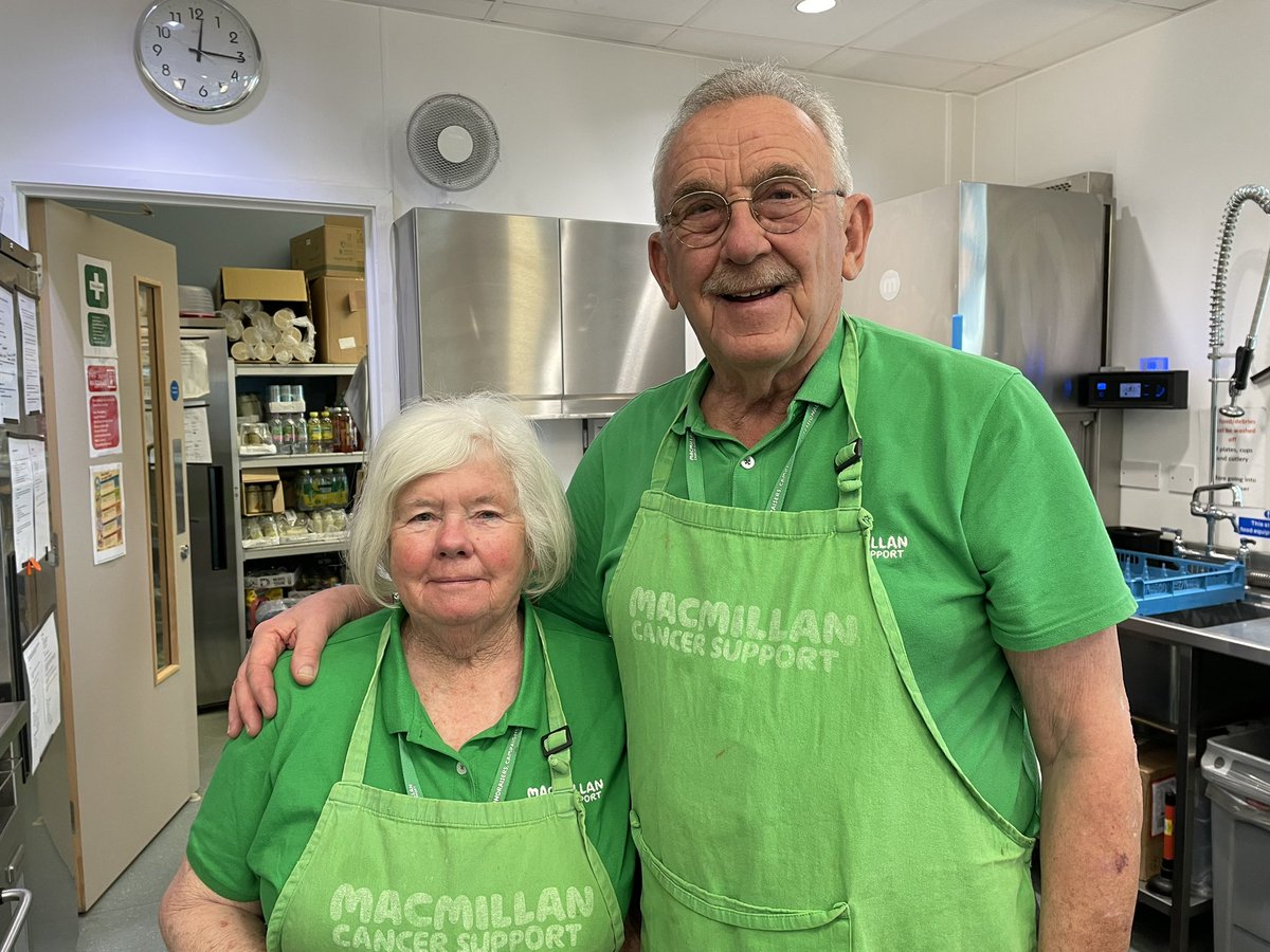 Today I met Doreen & Dave who have been fundraising & supporting @macmillancancer for 24 years! Now they volunteer in @Mac_Horizon each week - driving over an hour each way to serve & nourish people in the cafe. An inspiring couple! Made my day x