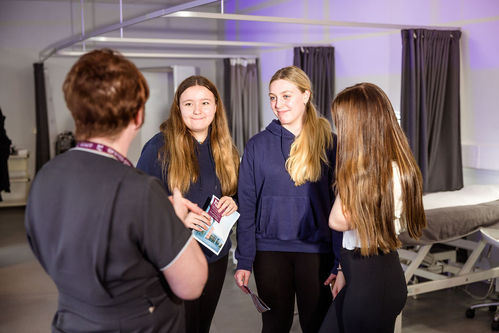 Only 2 weeks to go until our March Open Event! 🤩

Looking for advice on your next steps? Come and see what Macclesfield College could offer for you on 30th March. ✨

Register your attendance below.  👇
buytickets.at/macclesfieldco…