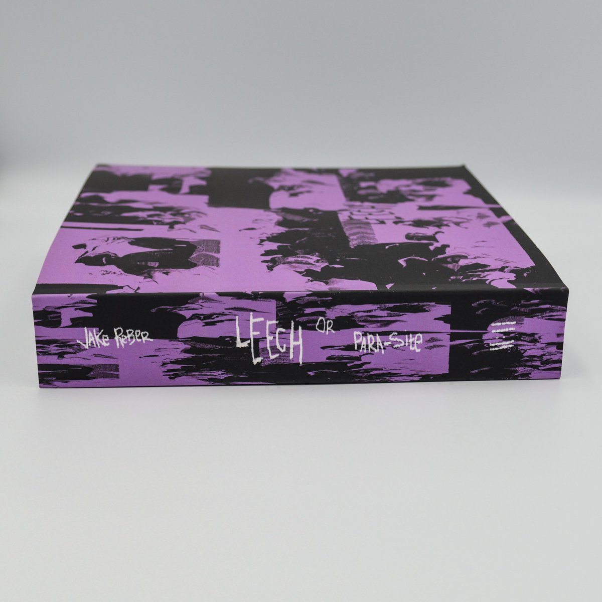 Book &amp; Preorder Announcement!

Leech by Jake Reber <a href="/artificialbl1ss/">artificial_bliss</a> will be published on 5/23/23 (w/ intro by <a href="/saintsoftness/">A.V. Marraccini</a>)

Design by <a href="/ShmikeShmorrao/">Mike Corrao</a>, also lead editor on this one 🙌 

Info: 1111press.com/leech

Preorder: 1111press.bigcartel.com/product/leech-…