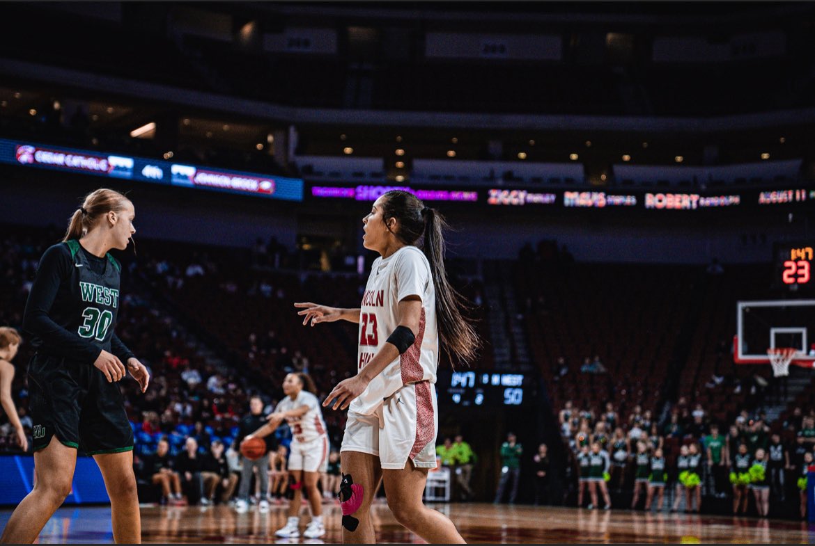 Thank you <a href="/LinksGBB/">LHS Links Girls Basketball</a> for pouring into me as both a player and a person to be the best version of myself beyond the basketball court. Thank you for letting me learn and grow with you all and trusting me 4 years ago to be apart of such a special program. I am forever grateful. ❤️
