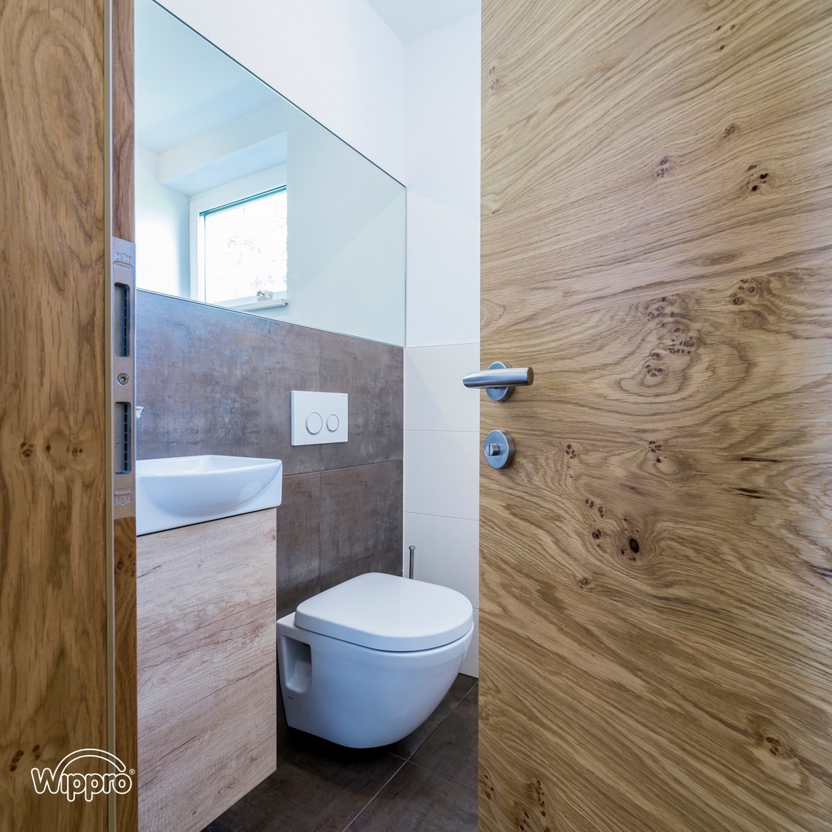 Innentüren müssen mehr  können, als nur Räume miteinander verbinden. Sie erfreuen ein Wohn-Leben lang!
-
wippro.com
-
#wippro #innentüren #haustüren #innenarchitektur #hausundgarten #hausbau #renovierung