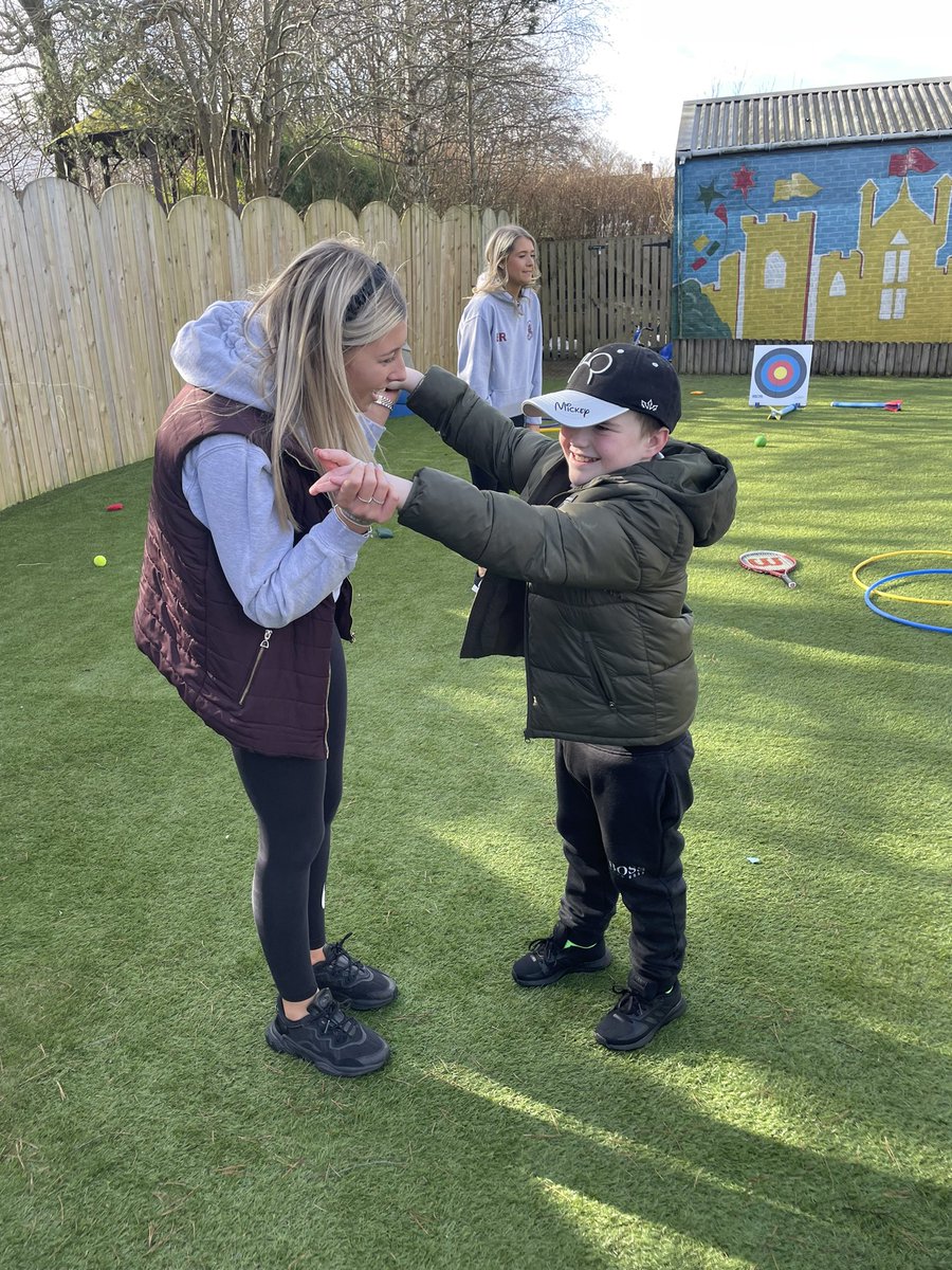 Look at those smiles 🤩

Thank you to our <a href="/MargaretsHigh/">St Margaret's HS</a> Sport Leaders for delivering fun sessions across our cluster primaries today 👏🏻

It was great to see our senior girls deliver activity to some wonderful <a href="/MavisbankSchool/">Mavisbank School</a> pupils this morning ⭐️🥳

<a href="/NLActiveSchools/">NLActiveSchools</a>