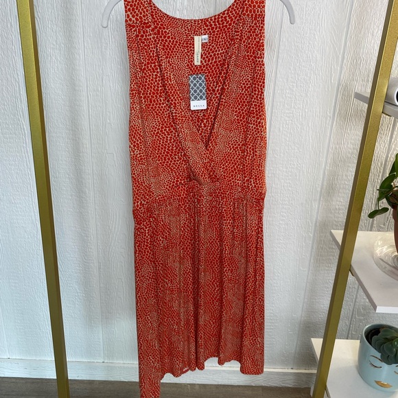 PhoenixGravy's tweet photo. So good I had to share! Check out all the items I'm loving on @Poshmarkapp #poshmark #fashion #style #shopmycloset #envi #simplynoelle: https://t.co/39jW4r3L4A https://t.co/agxlLtgp04