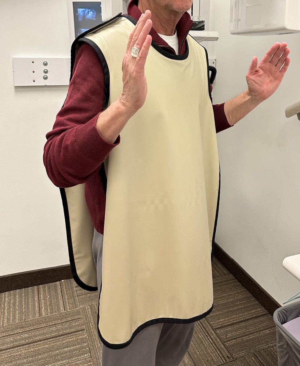 BpRobertReed's tweet photo. My dentist has gone traditional Roman... https://t.co/gjbqijn43D