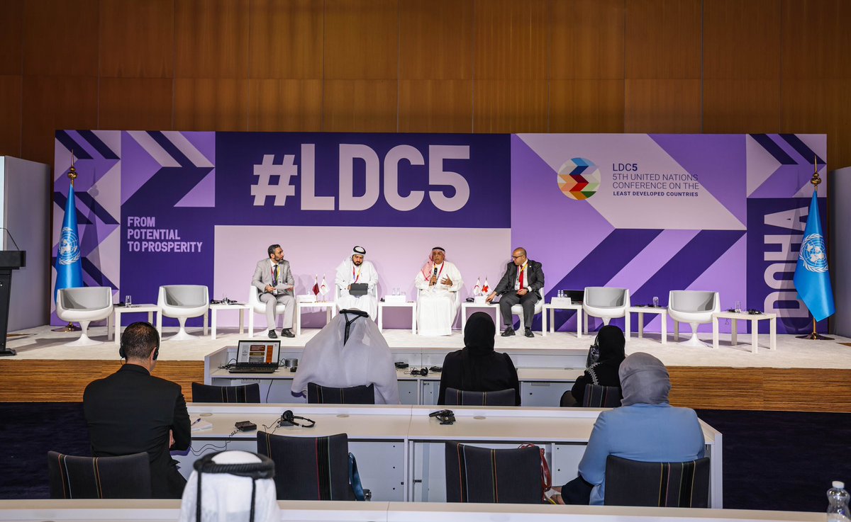 QRCS's tweet image. Guest speakers included CEO of #QRCS @Faisal_AlEmadi , Head of #IFRC Mission in GCC @DrFawziAmin &amp;amp; @hosamfaysal Head of Disaster Unit at IFRC MENA Regional Office, with Head of Planning &amp;amp; Studies at QRCS Aiham Al-Sukhni as moderator #LCD5