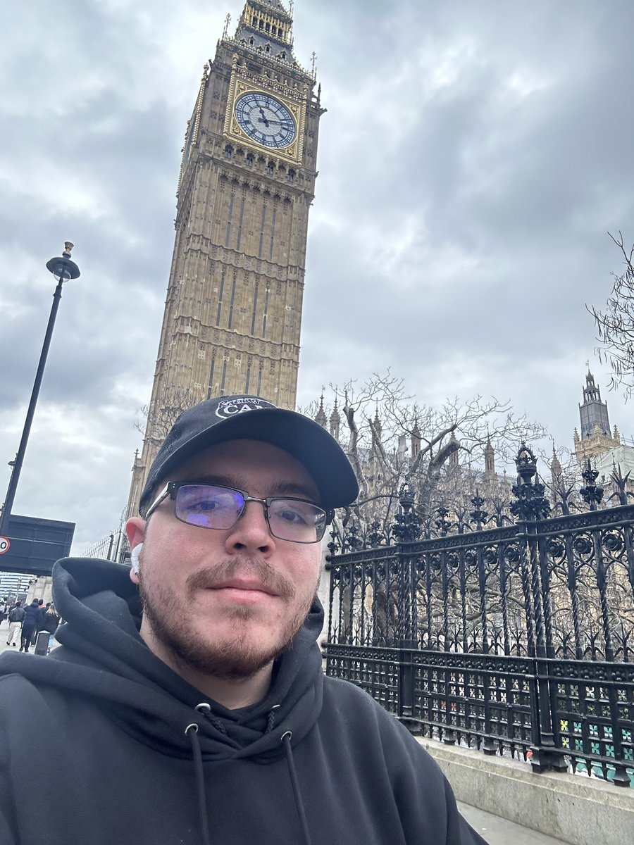 エリザベスタワーね 