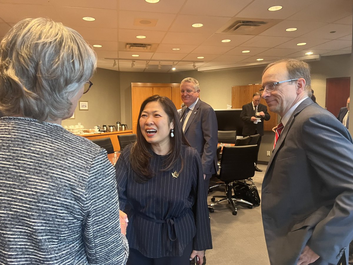 Canada has a strong brand around the world -- and that includes in sustainable mining. I'm here at #PDAC today meeting with industry partners and colleagues, who are working together to lead the future of mining around the 🌎