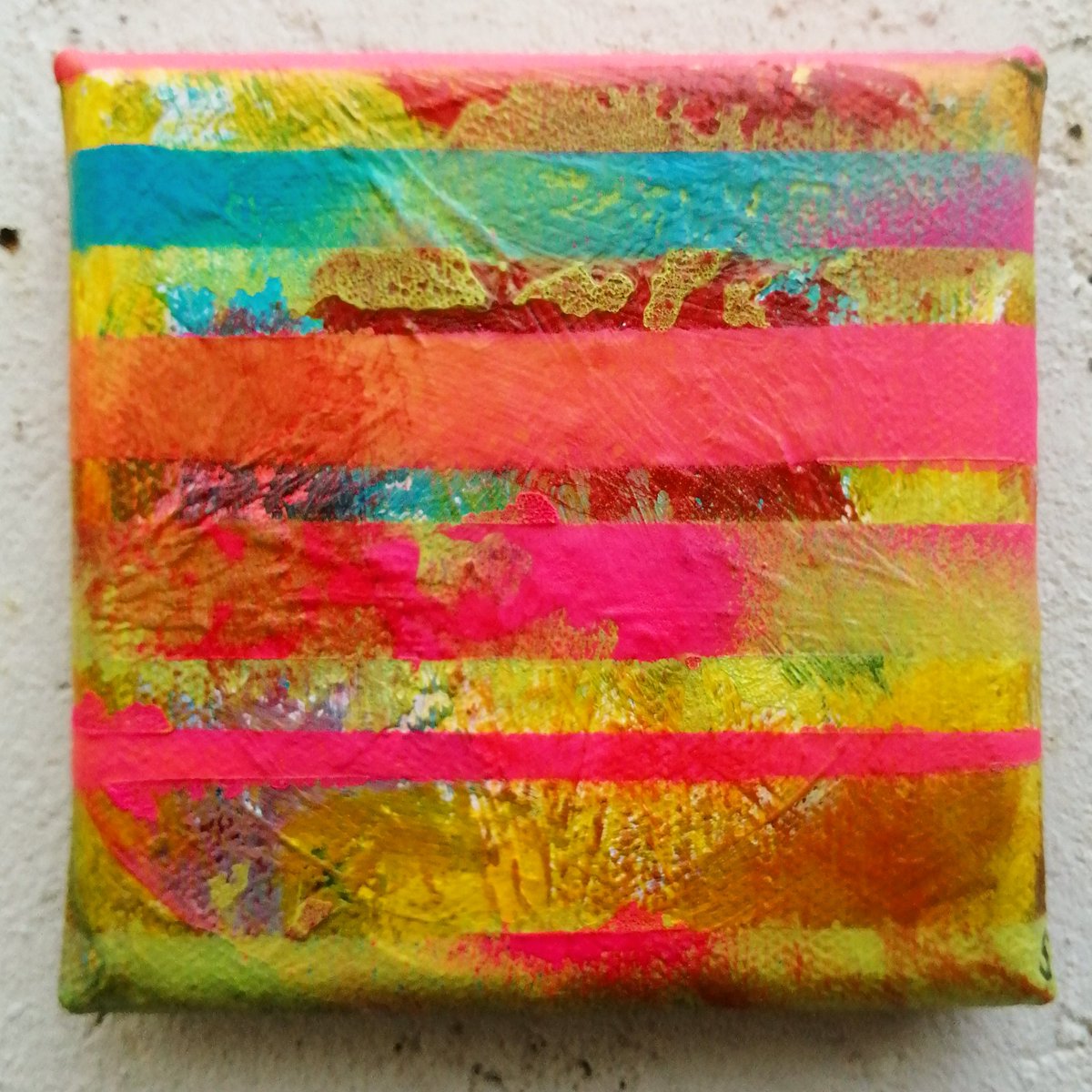 Sean_Worrall's tweet photo. "Ten:958 (Abound)" 23rd Feb 2023 - Acrylic on canvas, 10x10x1cm - The still ongoing matter of a daily concluded painting on a 10cm square canvas... #art #painting #contemporarypainting #SWten https://t.co/wDLRuuaNTl