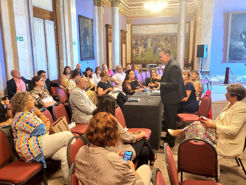 Primera junta de directores y subdirectores de 2023

#CulturaCFE