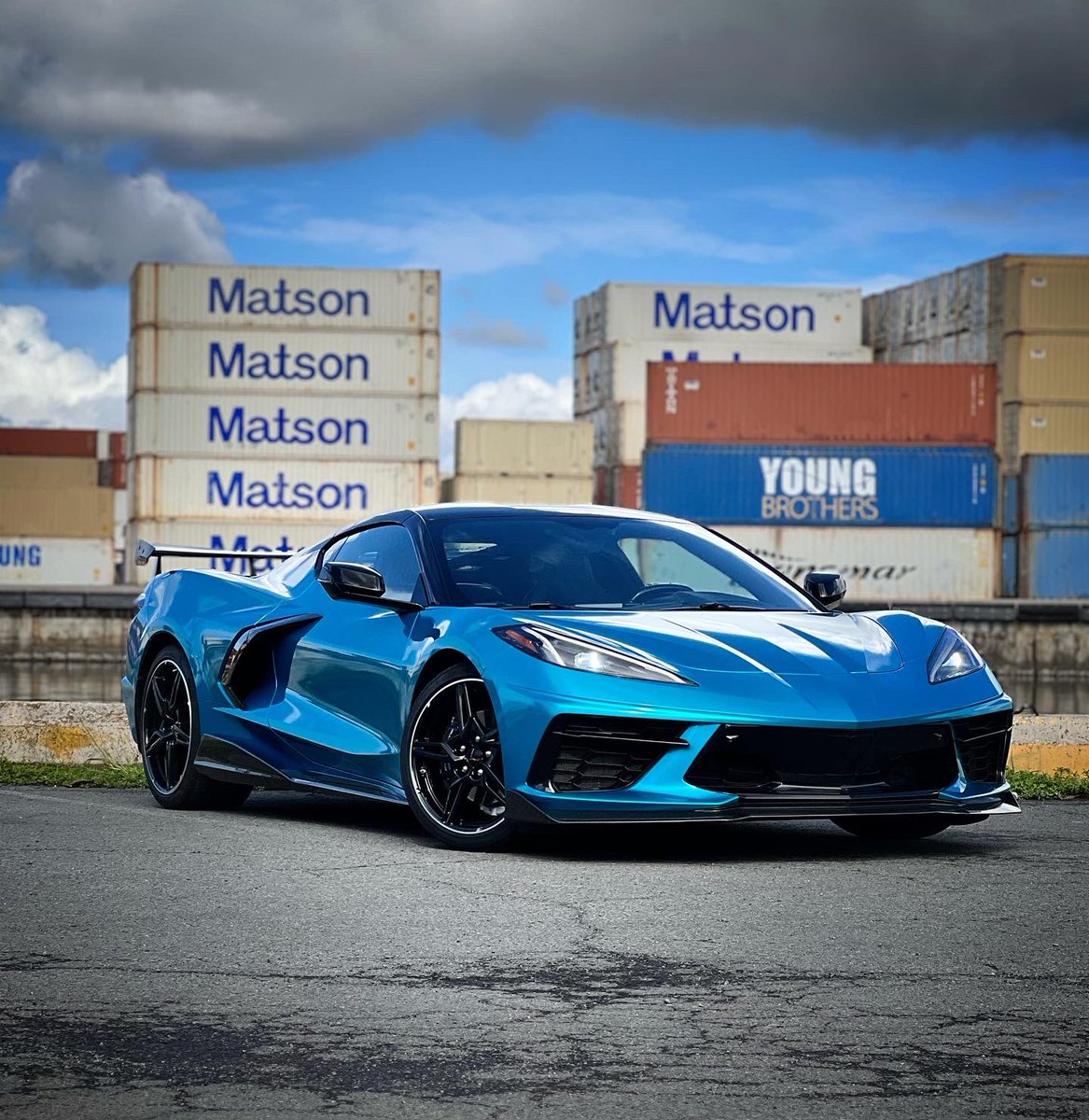 weedrivetesla's tweet photo. Our @ExoticsHonolulu Auto Spa just did a full color change wrap on this C8 from Black to Blue Teal! What Tesla should we do next!? Call us if you are in Oahu and need PPF or wrap installation! https://t.co/zZTCMyC5g4

@teslahawaiiclub @Tesla #wrap #ppf https://t.co/4UiyBvr82H