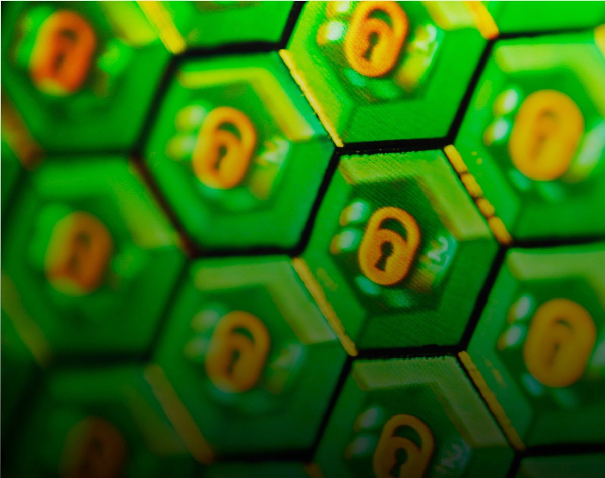 DeLaRuePlc's tweet photo. The OECD reported >400,000 seizures of products in potentially dangerous categories 2017-2019. These dangerous #fakes were destined to almost 150 economies. They were also only a fraction of the overall problem
https://t.co/wknliTHiyZ
#Authentication #SupplyChain #SecuringTrust https://t.co/FMB2SLctwi