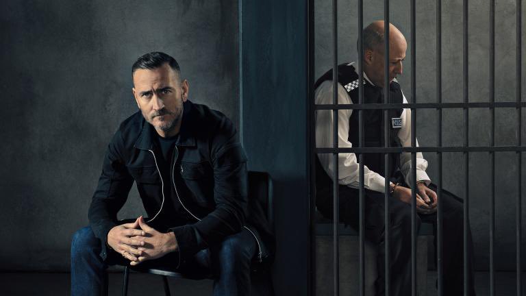 ITNPost's tweet image. New series starting tonight on @CI at 10pm. @Mellor76 is joined by experts to try to unravel how and why a police officer switches from law enforcer to lawbreaker, how they were finally brought to justice. @ITNProductions #postproduction #itn