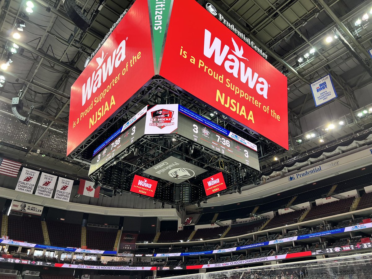 Pioneer Athletics (@nppioneers) on Twitter photo 3-3 as we head into the 3rd period. Big goal from Cuccaro to tie the score at the end of the 2nd!! Let’s go GL/NP Highlander Hockey! <a href="/GLHockey/">GL-NP Ice Hockey</a> #RollHighlanders 3-3 as we head into the 3rd period. Big goal from Cuccaro to tie the score at the end of the 2nd!! Let’s go GL/NP Highlander Hockey! <a href="/GLHockey/">GL-NP Ice Hockey</a> #RollHighlanders