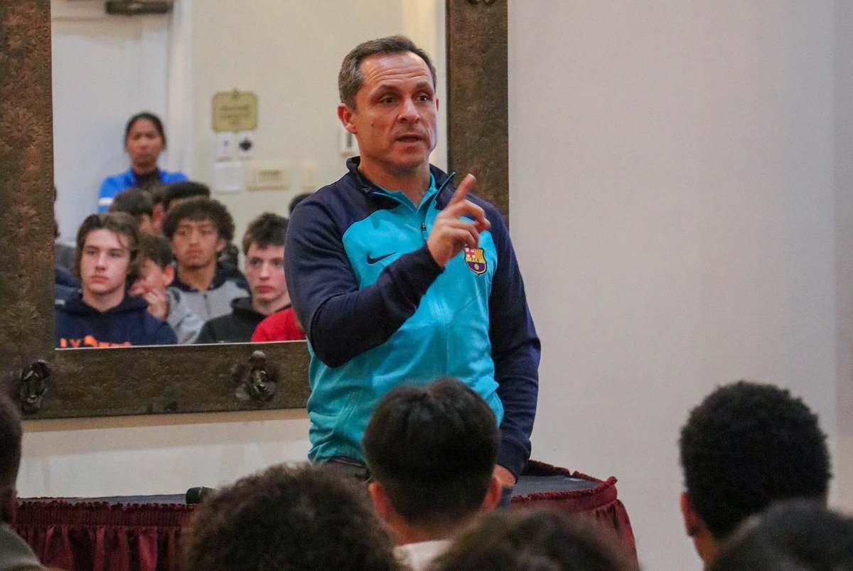 Barça Residency Academy (@barcaacademyaz) on Twitter photo FC Barcelona legend and former first and second team Head Coach, Sergi Barjuán, visited the academy last week to observe, educate, and support our players and staff.
Thank you <a href="/sergibarjuan12/">Sergi Barjuan</a> for sharing your time and wisdom with us! It was a pleasure having you on campus! 💙❤️ FC Barcelona legend and former first and second team Head Coach, Sergi Barjuán, visited the academy last week to observe, educate, and support our players and staff.
Thank you <a href="/sergibarjuan12/">Sergi Barjuan</a> for sharing your time and wisdom with us! It was a pleasure having you on campus! 💙❤️