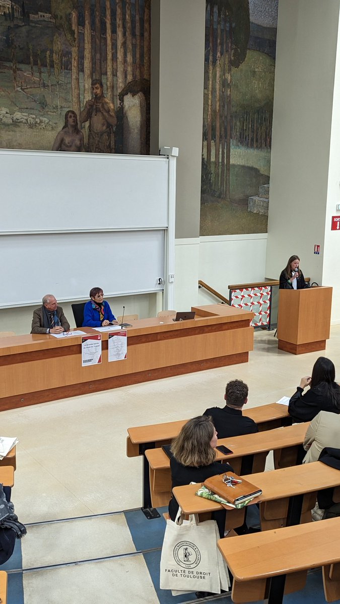 EcoleDroitTlse's tweet photo. 🗣️ [Soirée #DroitduTravail]
Place au procès fictif présidé par Mme Isabelle Montier et M. Pierre Munoz, Conseillers prud'homaux, avec les étudiants du Master 1 droit social de la @Fac_droit_tlse 👏👏

#FeteduDroit2023 https://t.co/j3YlyfEUZV