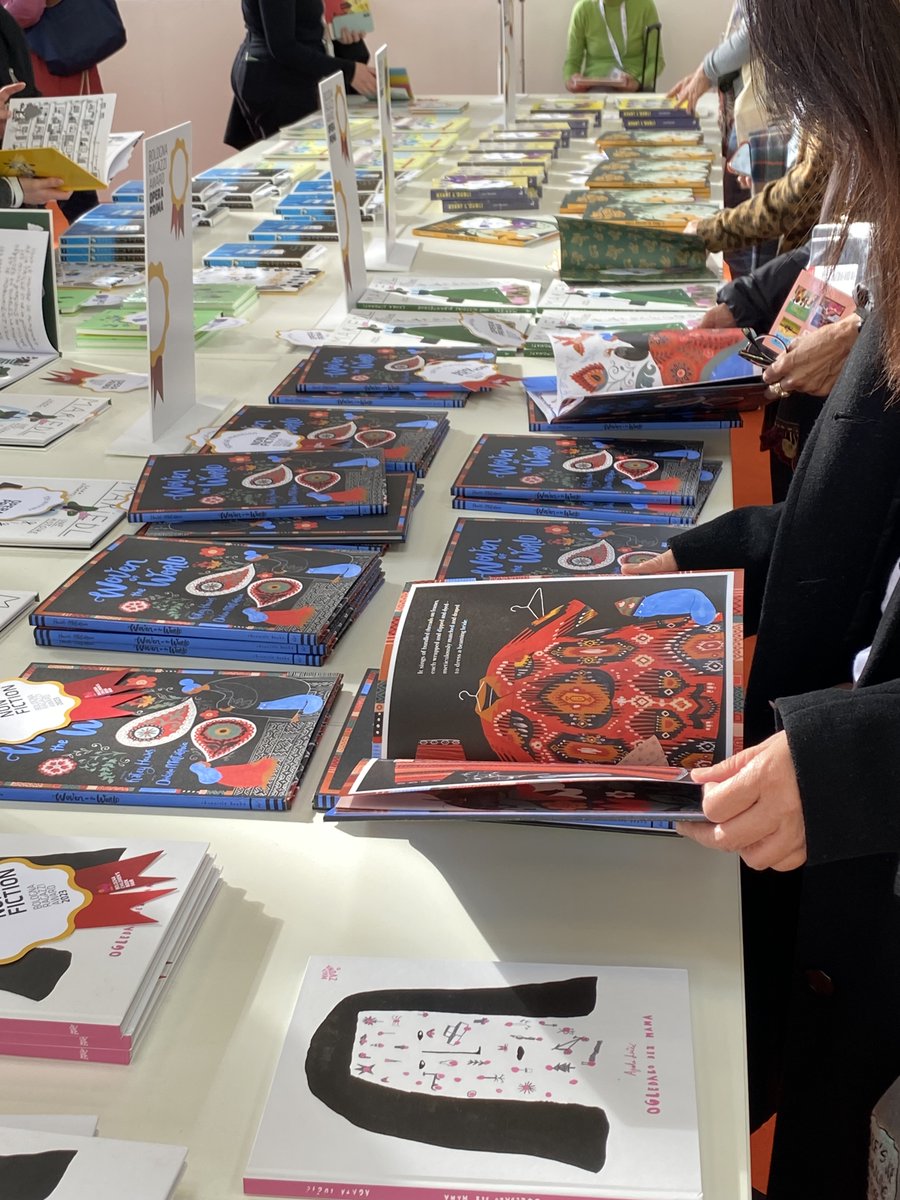 StormLiteraryAgency tweet media