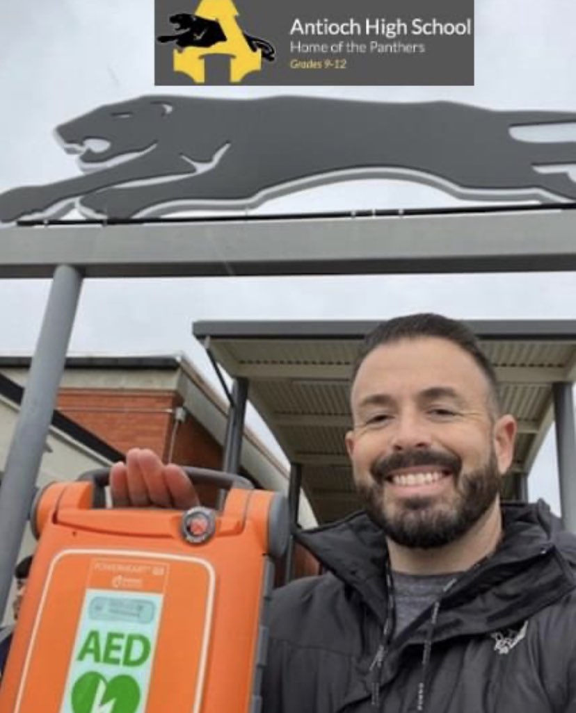 Another AED donated!  Antioch High School in Antioch, CA received an AED for their football stadium.  Athletic Director and Head Football Coach, Brett Dudley, accepted the AED.   He was very appreciative he would now have this life saving device at the stadium.
