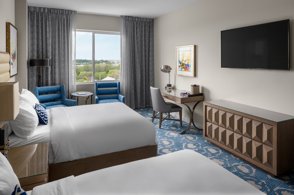 The Karol Hotel Twitter