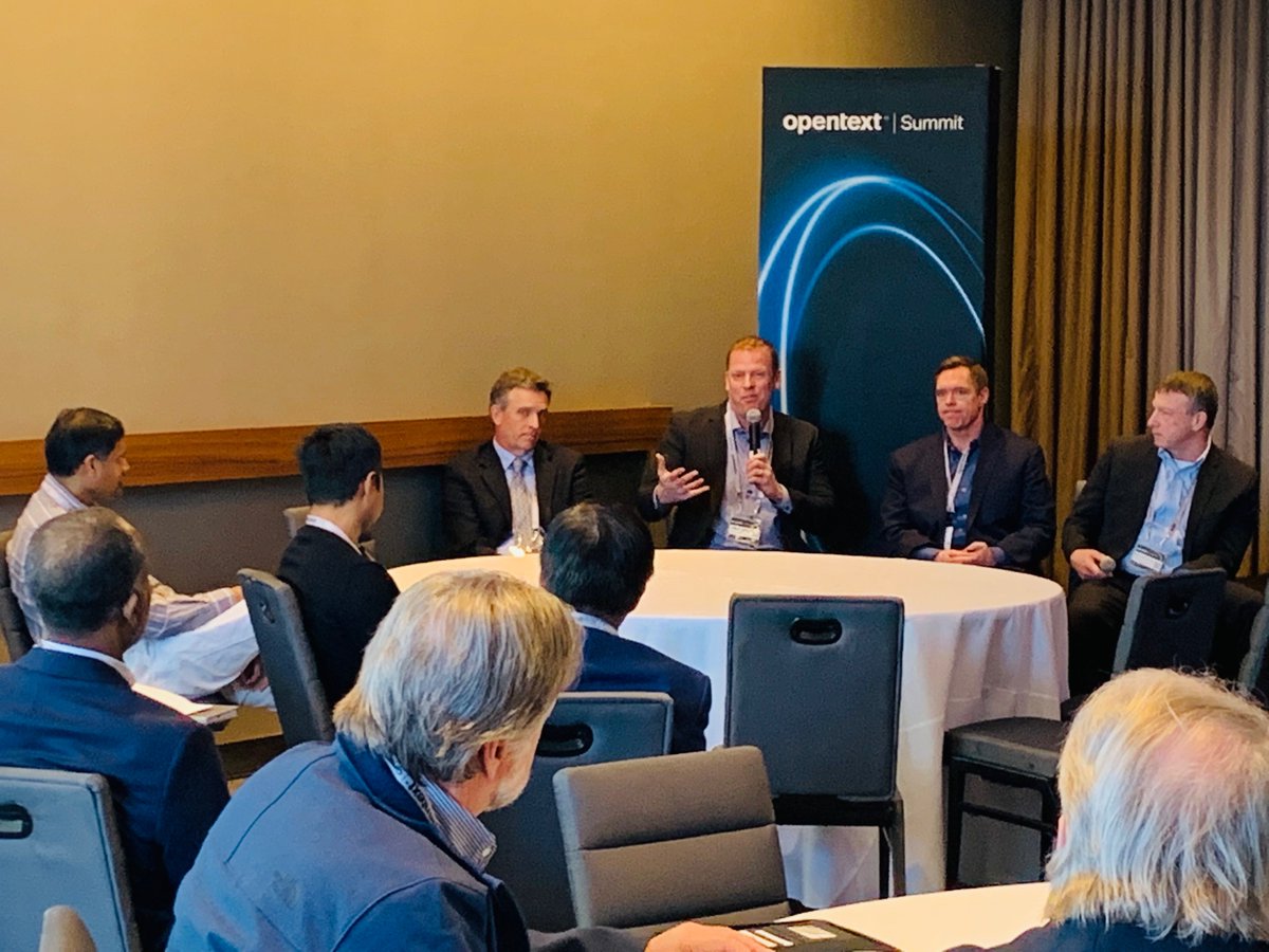 CheckRajul's tweet image. Thank you to our panelist at the 'Cracking the Code on Total Citizen Experience' at @OpenText Government Summit session about how Government agencies are playing catch-up with the private sector around customer experience after President Biden’s Executive Order.  #digitalgov