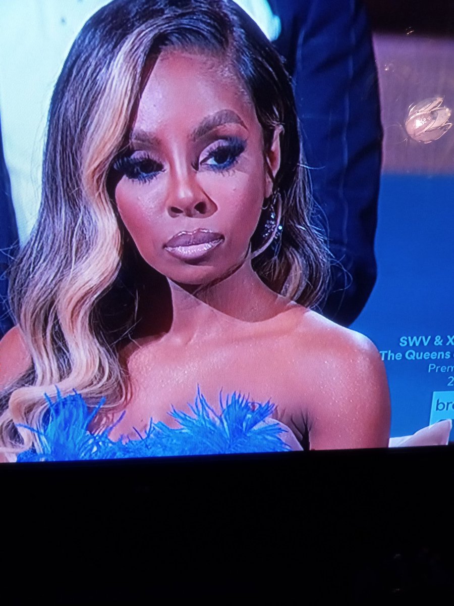 1SEXYARMYDIVA's tweet photo. #andycohen #HWOP. #Candace
This is the last stray with her racism I'm so done fire her already or did y'all fall for the victim .....I'm married to a white man card ,,,,,,, https://t.co/d4hzrx3ouq