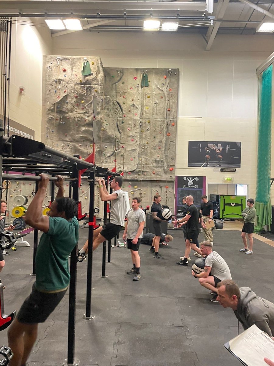 28EngrRegt's tweet photo. Here’s a short recap of the Regimental British @ArmyWarriorFit  competition delivered recently. Excellent efforts all round and some thoroughly challenging physical tests. #bawf #crossfit #cbrn #ubique #sapper #gym #training https://t.co/xRFYkftk5D