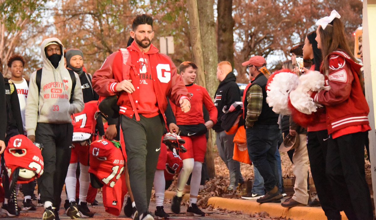 goredelephants's tweet image. 🚨🚨 🔴 🐘 STUDENT ATHLETES 🚨🚨
Scholastic Images will be at @GCSS_GHS Tuesday during lunch to take letter jacket orders.

Those who have lettered twice in the same sport can order their jacket for FREE #GoBigRed