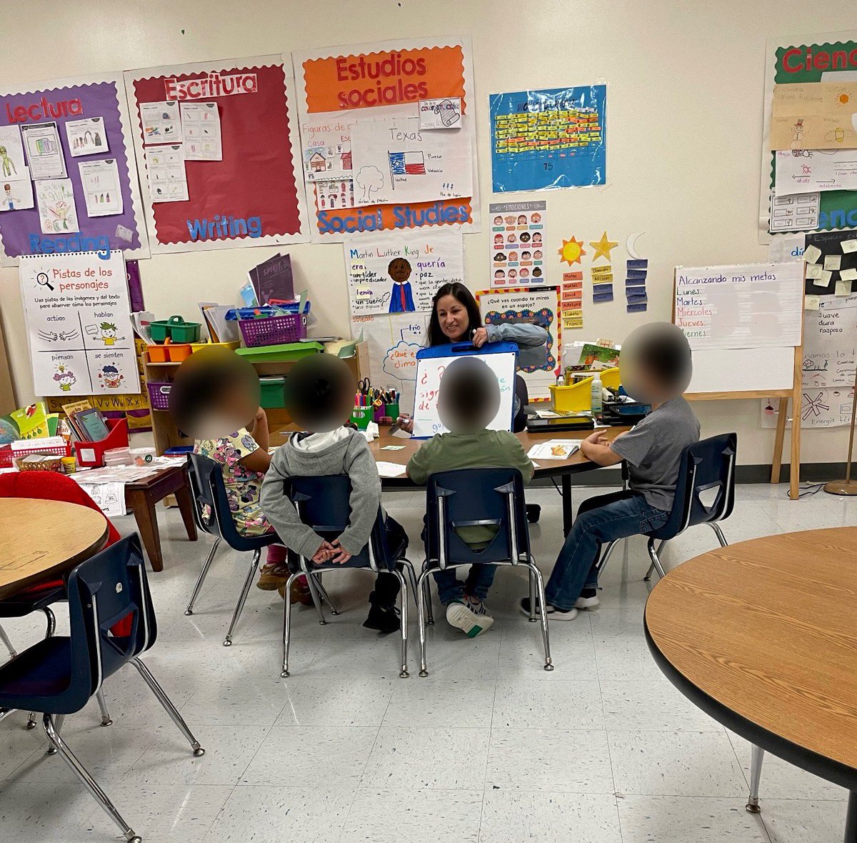 Ms. Arreguin <a href="/ELGINISD_NEIDIG/">NEIDIG ELEMENTARY</a> is rocking small group instruction with her intentional questioning! Way to go! <a href="/engage_learning/">engage2learn</a> <a href="/ddbranch569/">Diana Branch</a> <a href="/GreenKammi/">Kammi Green</a> <a href="/ShannonKBuerk/">Shannon Buerk</a>