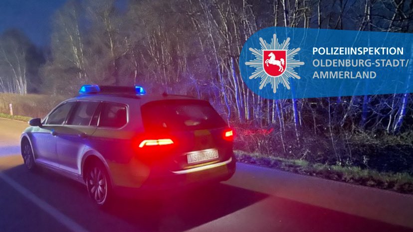 Polizei_OL's tweet photo. ⚠️ Achtung ⚠️ 

#Aktuell ist die #B401 zwischen Husbäke und Süddorf aufgrund eines #Polizeieinsatzes voll gesperrt. Bitte umfahrt den Bereich, wenn möglich. Wir informieren Euch hier, sobald die Fahrbahn wieder frei ist. 
*dl https://t.co/ndRMp3AxbY